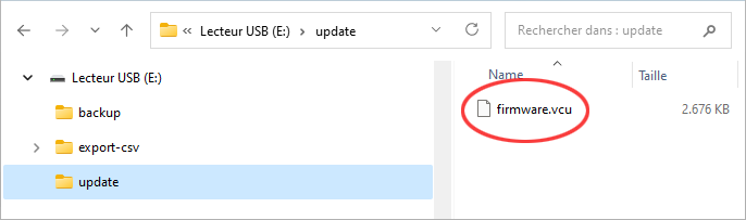 Explorateur Windows : clé USB avec le fichier de micrologiciel ‘firmware.vcu’